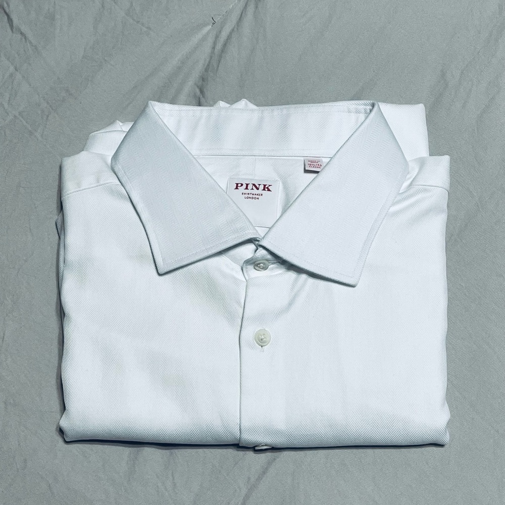 Thomas Pink Men's Elegant White Dress Shirt